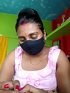 Snapshot of arushi_bb chatting on May 2, 2026, 3:34 am arushi bb online show from May 2, 2026, 3:34 am