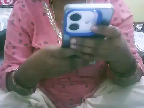Snapshot of mohini_bhabhi chatting on April 5, 2026, 12:23 pm mohini bhabhi online show from April 5, 2026, 12:23 pm