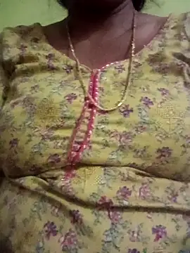 Snapshot of mohini_bhabhi chatting on January 18, 2026, 2:15 am mohini bhabhi online show from January 18, 2026, 2:15 am