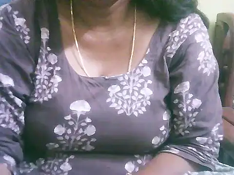 Snapshot of mohini_bhabhi chatting on March 1, 2026, 3:50 am mohini bhabhi online show from March 1, 2026, 3:50 am