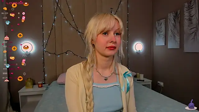 AdeleSilvy online show from March 28, 2026, 1:39 am