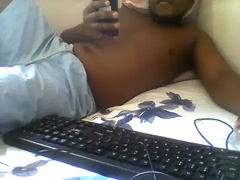 Snapshot of handsomeguy02 chatting on May 21, 2026, 10:56 am handsomeguy02 online show from May 21, 2026, 10:56 am