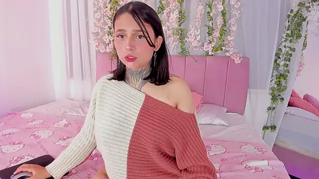 Snapshot of nicky_bonny18 chatting on February 3, 2026, 12:10 pm nicky bonny18 online show from February 3, 2026, 12:10 pm