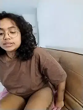 Snapshot of therealsun8 chatting on February 6, 2026, 9:27 am therealsun8 online show from February 6, 2026, 9:27 am