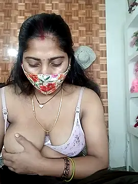 Snapshot of Angel_eyes00 chatting on April 6, 2026, 5:14 pm Angel eyes00 online show from April 6, 2026, 5:14 pm