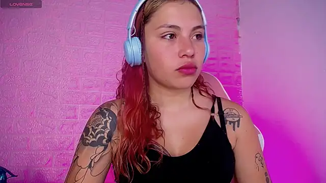 Snapshot of Dominic_Queen1126 chatting on February 26, 2026, 11:32 am Dominic Queen1126 online show from February 26, 2026, 11:32 am