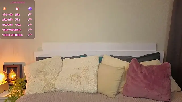 Next2Marie online show from March 1, 2026, 6:13 am