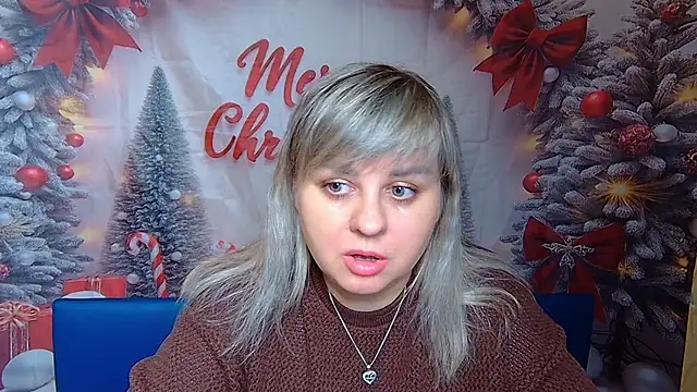 Snapshot of VeronicaSvitt chatting on January 13, 2026, 1:15 pm VeronicaSvitt online show from January 13, 2026, 1:15 pm