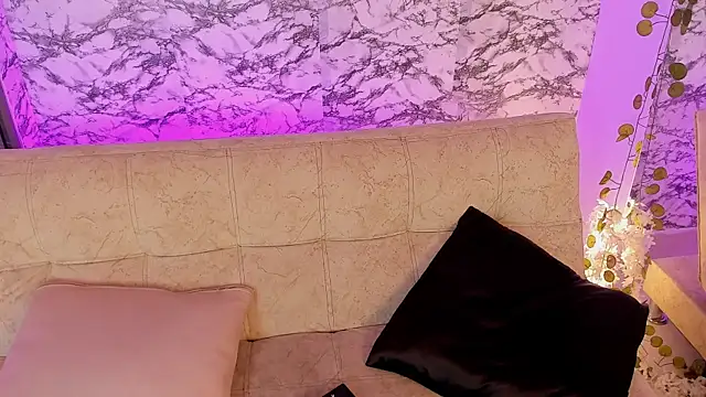 soffi joness23 online show from March 20, 2026, 7:37 pm