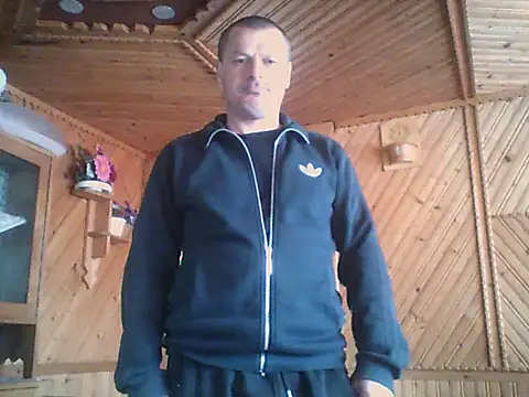 Snapshot of Ivan9iutt chatting on April 23, 2026, 10:22 am Ivan9iutt online show from April 23, 2026, 10:22 am