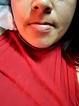 Snapshot of THALASSA_DIOSA chatting on May 24, 2026, 9:36 pm THALASSA DIOSA online show from May 24, 2026, 9:36 pm