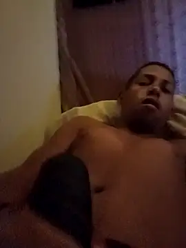 Edinson 23CM online show from February 2, 2026, 5:28 am