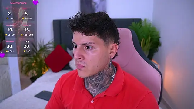 Snapshot of goldenatlasX chatting on February 25, 2026, 9:25 pm goldenatlasX online show from February 25, 2026, 9:25 pm