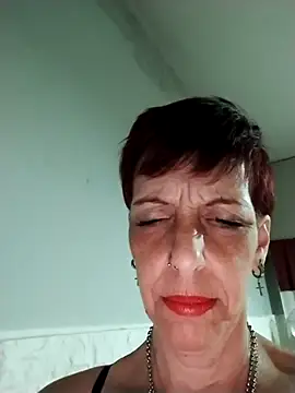 Juguetonafogosa5 online show from February 7, 2026, 6:49 pm