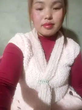 Snapshot of Savi-cute chatting on February 10, 2026, 2:27 pm Savi-cute online show from February 10, 2026, 2:27 pm