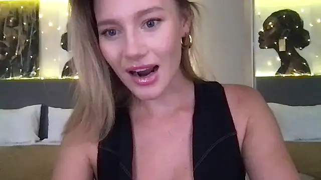 Snapshot of Stella_muse chatting on January 12, 2026, 2:29 am Stella muse online show from January 12, 2026, 2:29 am