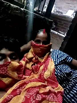 Snapshot of Shivanisingh4 chatting on April 28, 2026, 10:08 am Shivanisingh4 online show from April 28, 2026, 10:08 am