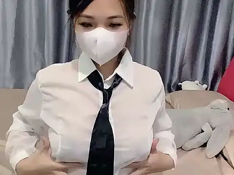 Snapshot of Lucy681 chatting on March 6, 2026, 10:54 am Lucy681 online show from March 6, 2026, 10:54 am