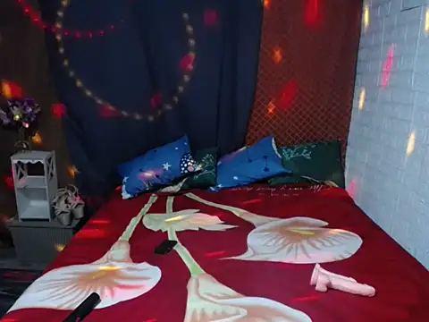 BriannaCruz24 online show from March 5, 2026, 9:06 am