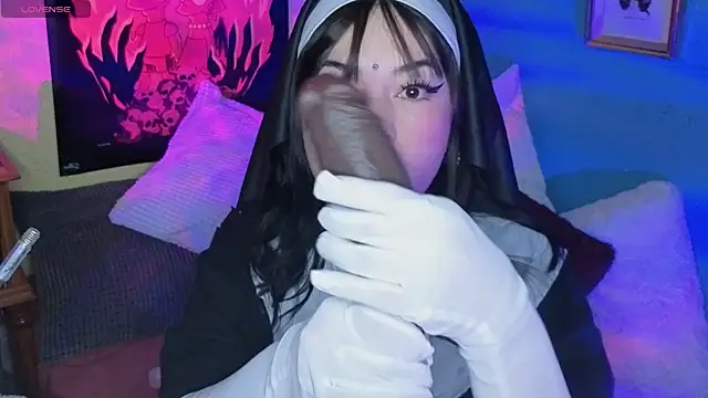 Snapshot of Electra_Starkk chatting on March 7, 2026, 2:07 am Electra Starkk online show from March 7, 2026, 2:07 am