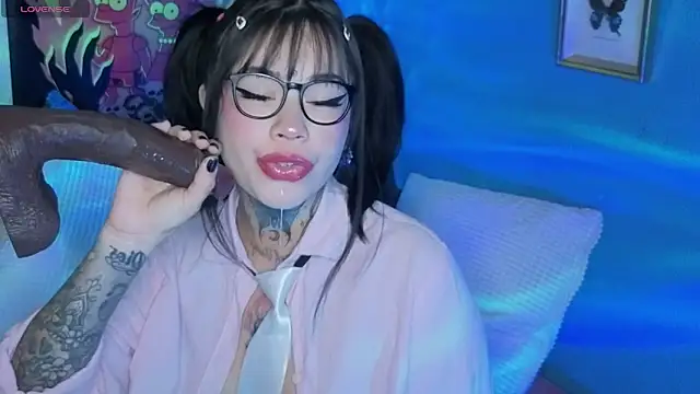 Snapshot of Electra_Starkk chatting on March 8, 2026, 1:55 am Electra Starkk online show from March 8, 2026, 1:55 am