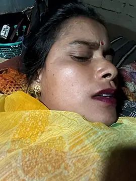 Snapshot of Hot_bh64 chatting on January 13, 2026, 5:28 pm Hot bh64 online show from January 13, 2026, 5:28 pm