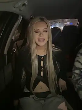 AlyssaFoxx  online show from March 22, 2026, 6:20 pm