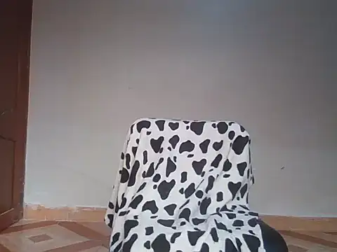 Snapshot of mindymiaw chatting on January 11, 2026, 5:20 pm mindymiaw online show from January 11, 2026, 5:20 pm