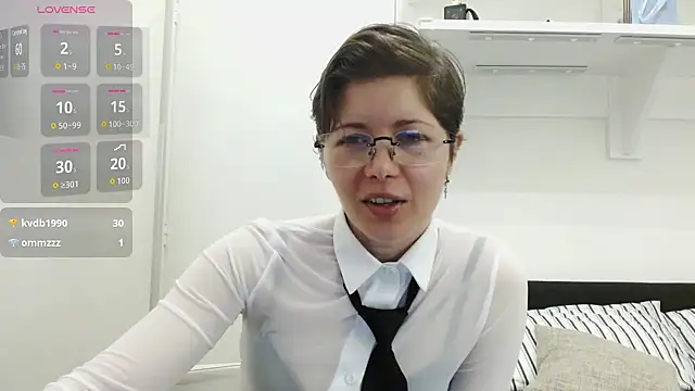 Snapshot of Alexxa_XX chatting on February 25, 2026, 7:25 pm Alexxa XX online show from February 25, 2026, 7:25 pm