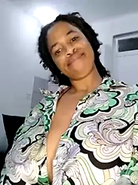 Snapshot of ClitorisBoobs chatting on July 14, 2026, 6:25 pm ClitorisBoobs online show from July 14, 2026, 6:25 pm