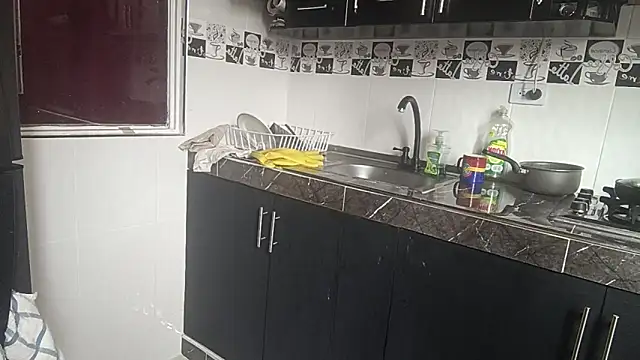 Snapshot of ShantalBlum chatting on February 5, 2026, 2:24 pm ShantalBlum online show from February 5, 2026, 2:24 pm