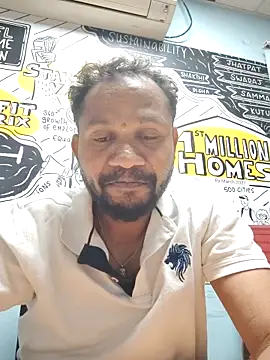 Snapshot of KGF786 chatting on February 28, 2026, 6:29 pm KGF786 online show from February 28, 2026, 6:29 pm