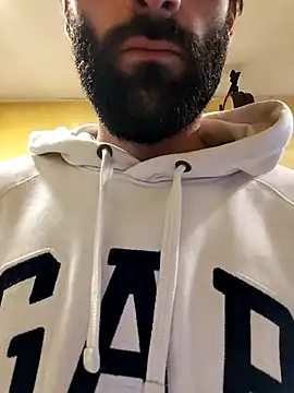 Snapshot of richgood49 chatting on January 15, 2026, 8:40 am richgood49 online show from January 15, 2026, 8:40 am