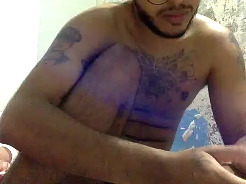 Snapshot of Tito_12_ chatting on February 21, 2026, 3:30 am Tito 12 online show from February 21, 2026, 3:30 am