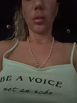 Missolevelvet online show from May 12, 2026, 10:54 am