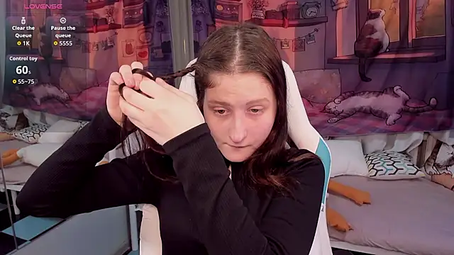 Snapshot of KiraDuvall chatting on January 15, 2026, 6:00 pm KiraDuvall online show from January 15, 2026, 6:00 pm