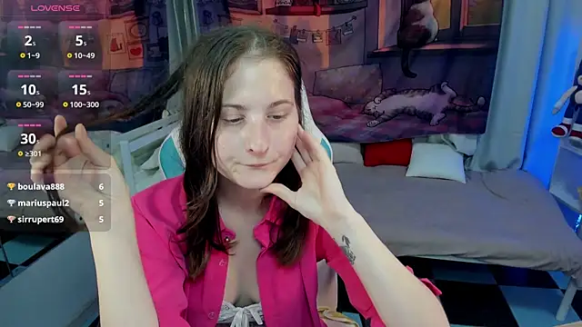 Snapshot of KiraDuvall chatting on July 14, 2026, 10:38 pm KiraDuvall online show from July 14, 2026, 10:38 pm