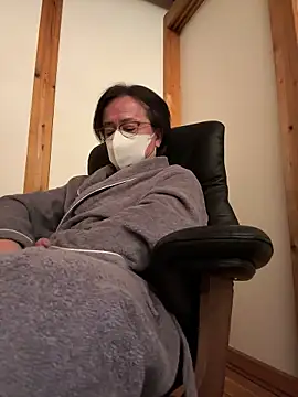 Snapshot of hiroshi-1964 chatting on January 31, 2026, 9:35 pm hiroshi-1964 online show from January 31, 2026, 9:35 pm