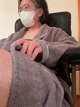 Snapshot of hiroshi-1964 chatting on February 24, 2026, 6:14 am hiroshi-1964 online show from February 24, 2026, 6:14 am