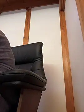 Snapshot of hiroshi-1964 chatting on February 9, 2026, 10:19 pm hiroshi-1964 online show from February 9, 2026, 10:19 pm