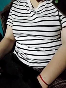 Snapshot of Zoe-666 chatting on January 14, 2026, 4:21 pm Zoe-666 online show from January 14, 2026, 4:21 pm