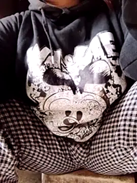 Snapshot of Zoe-666 chatting on January 14, 2026, 4:16 am Zoe-666 online show from January 14, 2026, 4:16 am