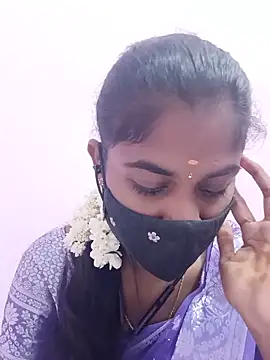 Snapshot of Tamil_Hot_RoyalQueen chatting on May 22, 2026, 4:16 pm Tamil Hot RoyalQueen online show from May 22, 2026, 4:16 pm