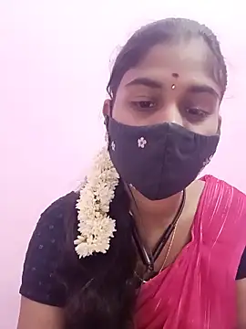Snapshot of Tamil_Hot_RoyalQueen chatting on May 26, 2026, 5:00 pm Tamil Hot RoyalQueen online show from May 26, 2026, 5:00 pm