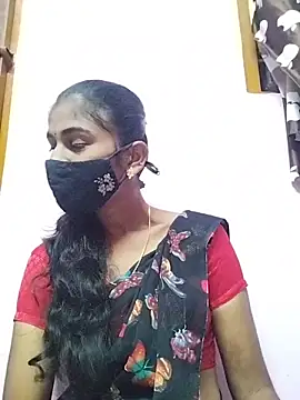 Snapshot of Tamil_Hot_RoyalQueen chatting on April 20, 2026, 4:52 pm Tamil Hot RoyalQueen online show from April 20, 2026, 4:52 pm