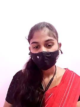 Snapshot of Tamil_Hot_RoyalQueen chatting on May 15, 2026, 10:35 am Tamil Hot RoyalQueen online show from May 15, 2026, 10:35 am