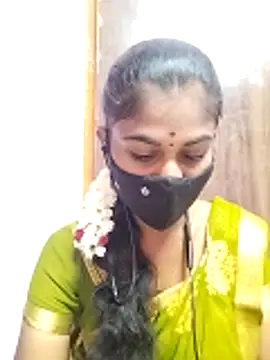 Snapshot of Tamil_Hot_RoyalQueen chatting on April 28, 2026, 3:38 pm Tamil Hot RoyalQueen online show from April 28, 2026, 3:38 pm