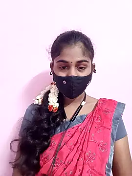 Snapshot of Tamil_Hot_RoyalQueen chatting on April 30, 2026, 4:03 pm Tamil Hot RoyalQueen online show from April 30, 2026, 4:03 pm