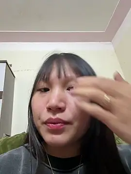 Charlotte-ee online show from March 11, 2026, 3:06 pm