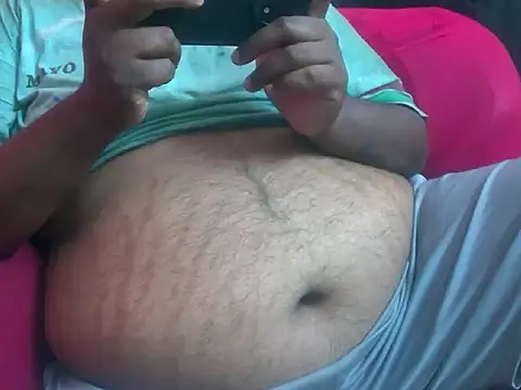 Snapshot of MasterHunt007 chatting on February 16, 2026, 11:20 am MasterHunt007 online show from February 16, 2026, 11:20 am